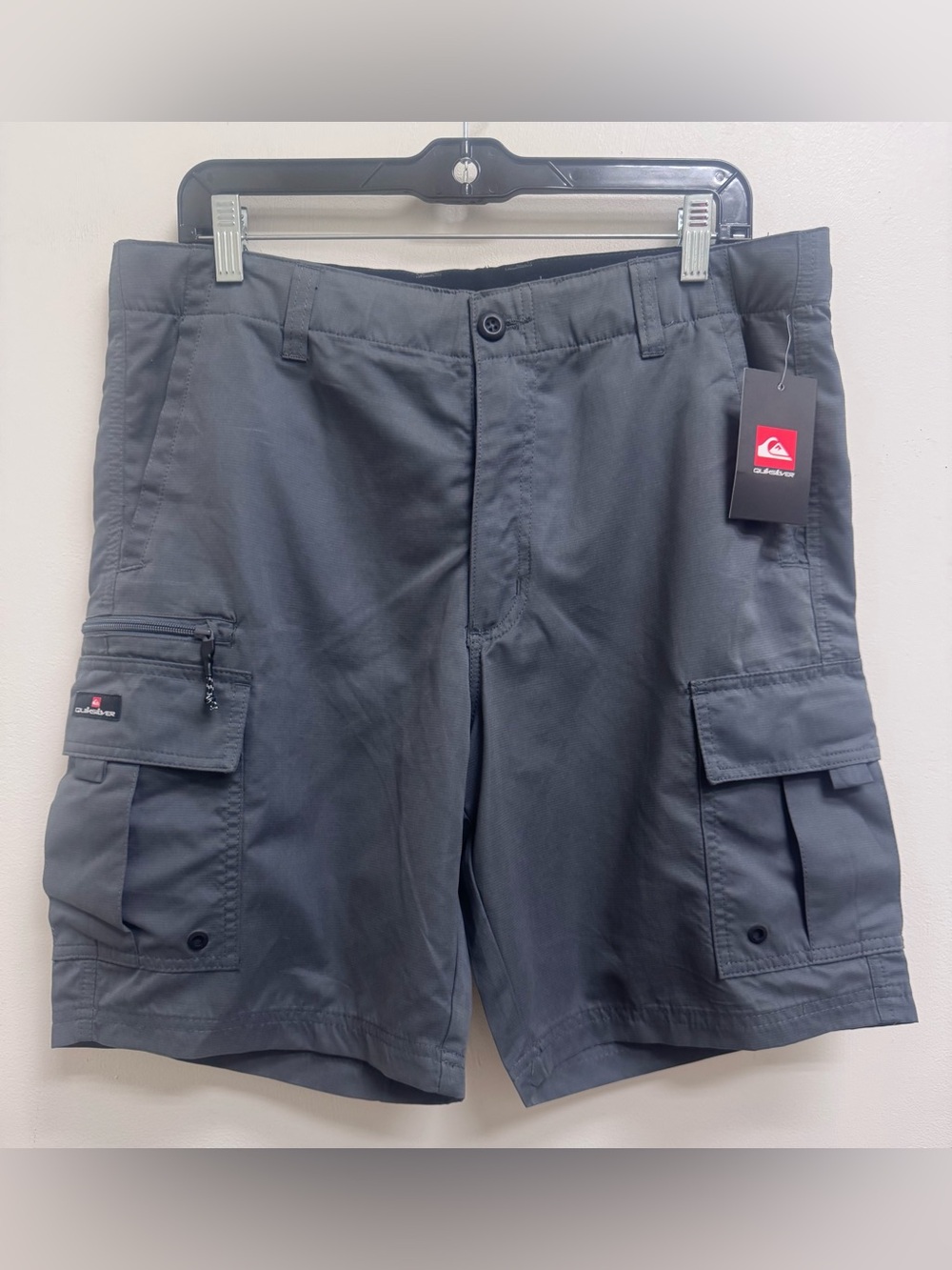 NWT Quiksilver Cargo Gray Shorts